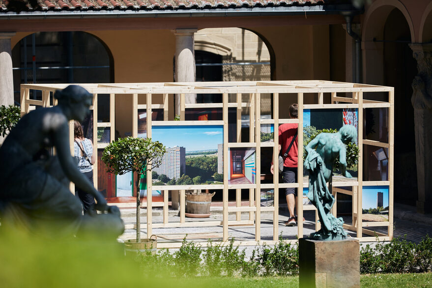 Fotoausstellung im Lapidarium.