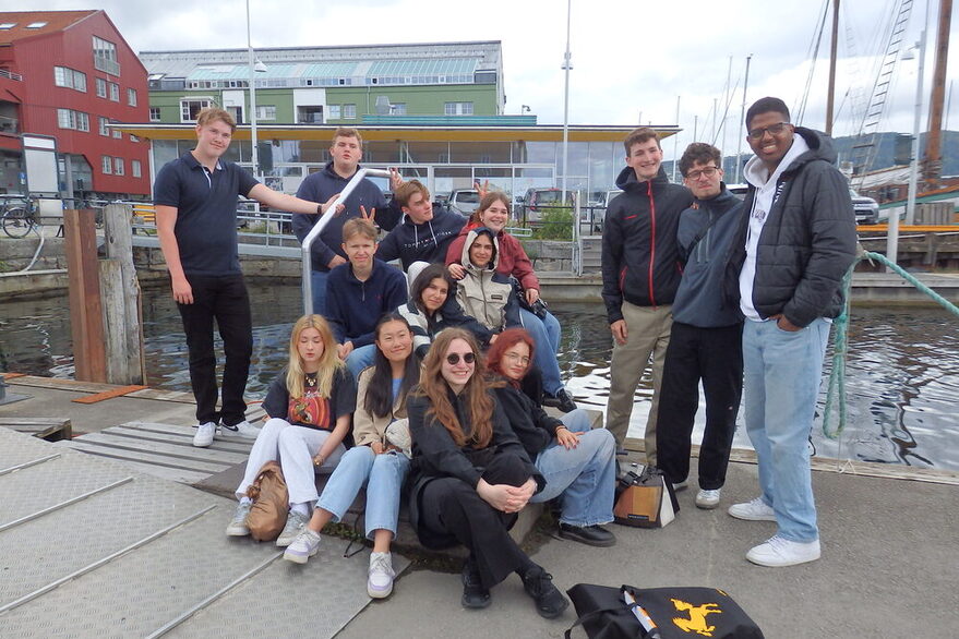 Gruppenfoto: Jugendräte aus Stuttgart und der Region Tröndelag in Trondheim