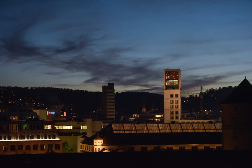 Rathausturm bei Nacht