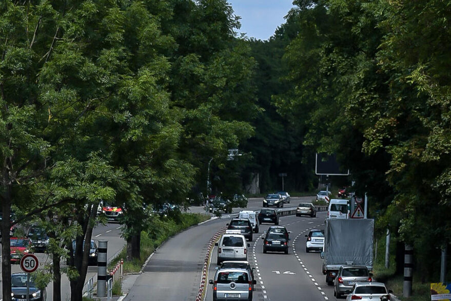 Cannstatter Straße mit der Sonderspur