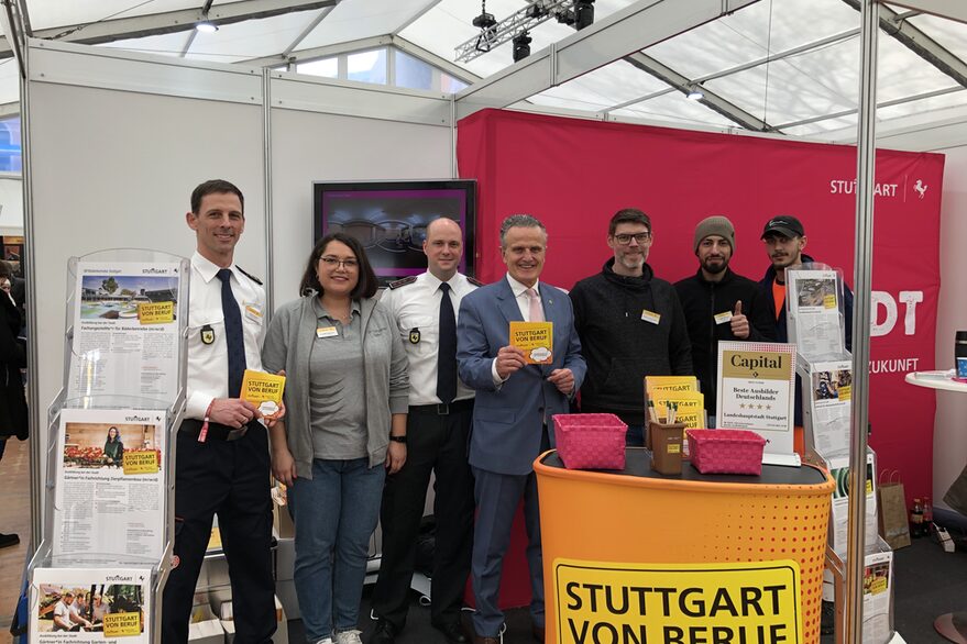 Der Messestand der Landeshauptstadt Stuttgart bei der Hands up 2023