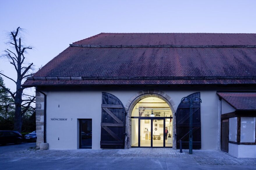 Das Gebäude zum Heimatmuseum Plieningen mit Blick auf den Eingang.